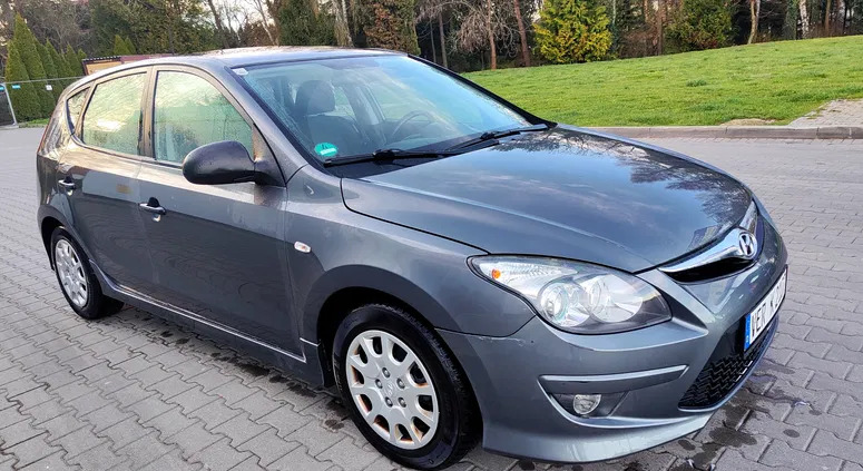 hyundai Hyundai I30 cena 19500 przebieg: 171000, rok produkcji 2011 z Olsztynek